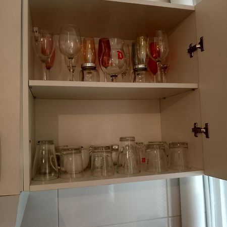 Appartamento Joli Clichy Esterno foto